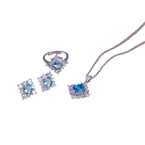 Titanium Steel Women's Jewelry With Pearl Pendant O Word Chain Leaf Pattern Mixed Gemstone Setting Electroplating