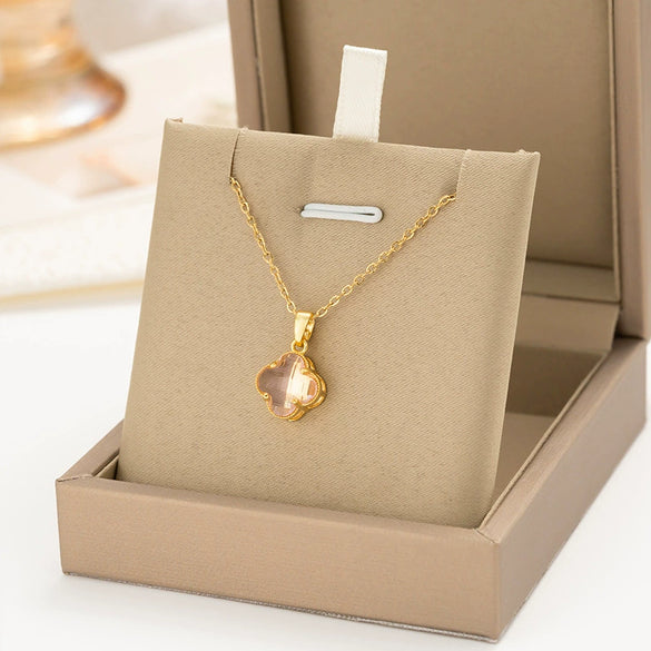 Titanium Steel Women's Light Luxury Four Leaf Clover Flower Pattern Electroplated Necklace