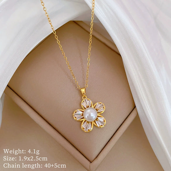 Titanium Steel Women's Light Luxury Geometric Five Leaf Flower Pearl Necklace And Earrings Set With Electroplating