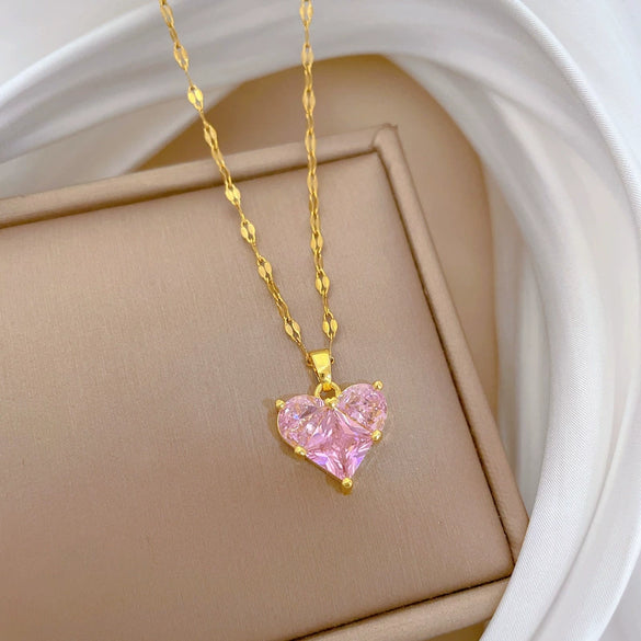 Titanium Steel Women's Necklace With Peach Heart Pendant Inlaid With Zirconium And Real Gold Geometric Design