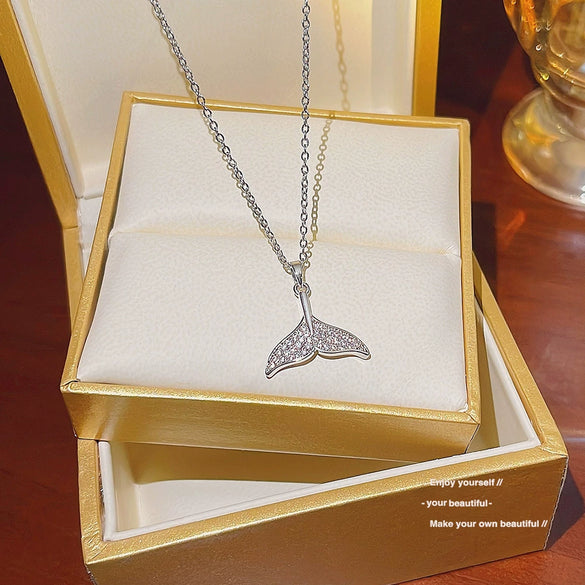 Titanium Steel Women's Niche Fashion Necklace With Mixed Gem Inlay And Geometric Pattern And Cross Chain