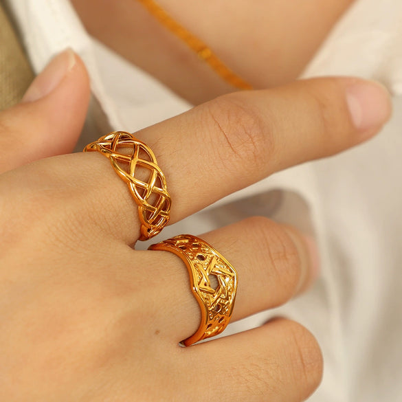 316L Stainless Steel Women's Open Hollow Geometric Fashion Light Luxury Ring With Electroplating