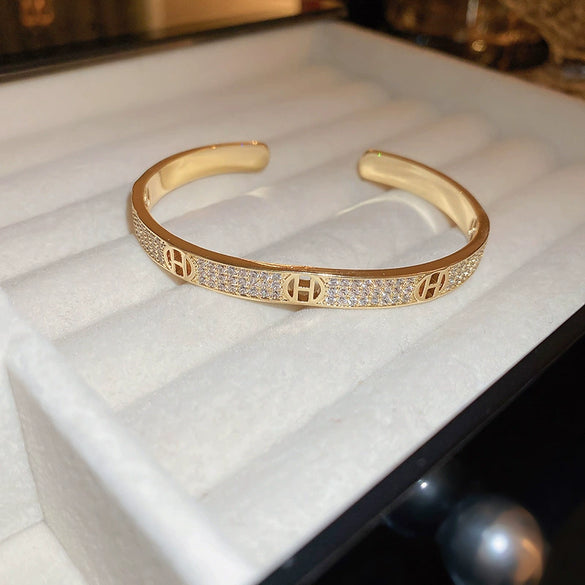 Titanium Steel Zircon Electroplated Real Gold Niche Geometric Bracelet For Women