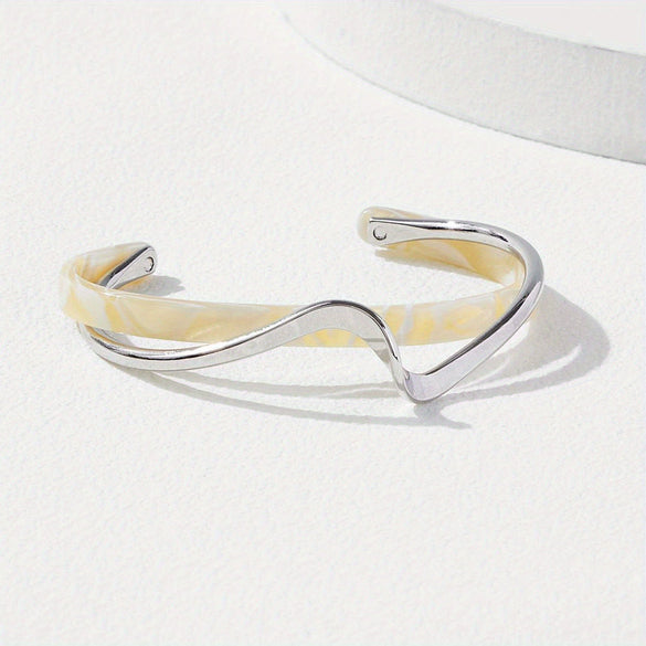 Titanium Steel Zircon Electroplated Real Gold Niche Geometric Bracelet For Women