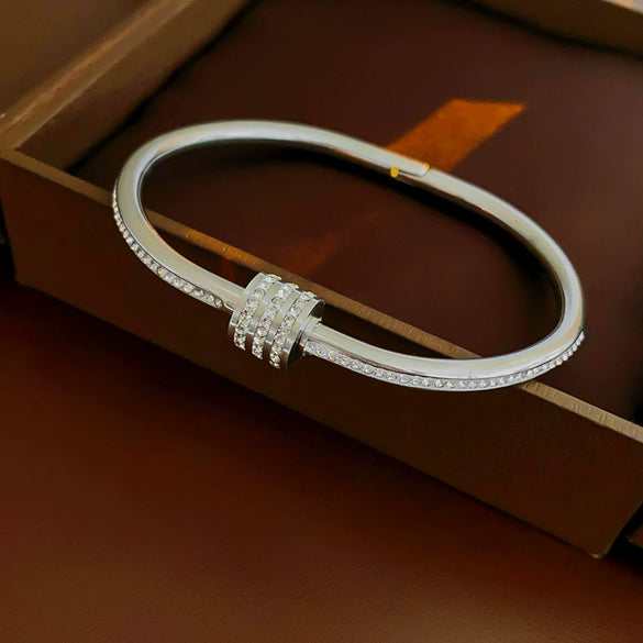 Titanium Steel Zircon Inlaid Niche Geometric Women's Bracelet Real Gold Electroplated