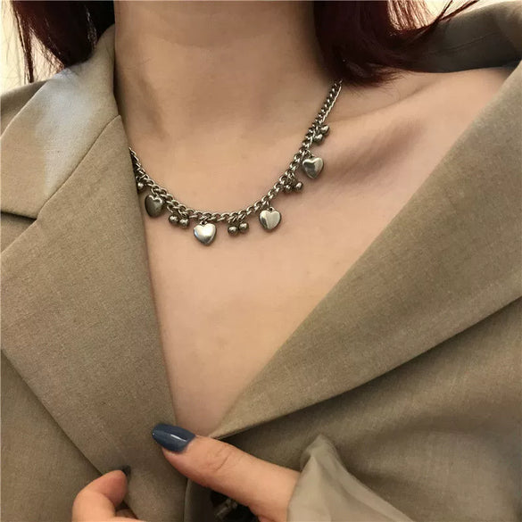 Trendy Electroplated Alloy Multi Heart Pendant Necklace With Conventional Chain For Women Stylish Clavicle Chain Accessory