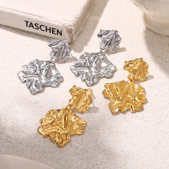 Trendy Niche Style Hammer Pattern Pleated Leaves Exaggerated Earrings 316L Stainless Steel Geometric Pvd Electroplated Jewelry For Women