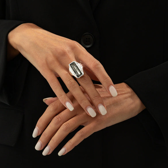 Unisex Acrylic And Metal Geometric Ring Set With Irregular Square Shapes And Polished Electroplated Finish