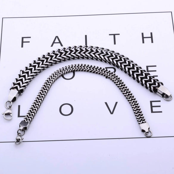 Unisex Double Layer Titanium Steel Bracelet With Retro Fish Scale Design Polished Finish And Floral Details