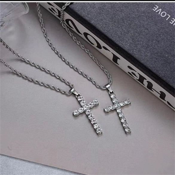Unisex Geometric Cross Necklace With Diamond Detail Zinc Alloy Pendant And Titanium Steel Twist Chain Minimalist Jewelry For Men And Women