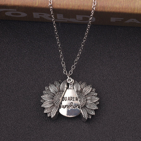 Unisex Hip Hop Alloy Pendant Necklace With Snake Bone Chain Cartoon Animal Zodiac Design Electroplated Streetwear Accessory