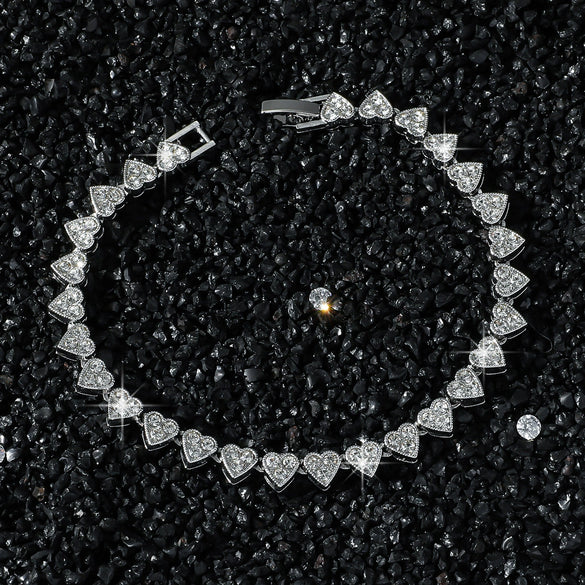 Unisex Hip Hop Style Alloy Heart Stitching Cuban Chain Necklace Set With Diamonds And Geometric Pattern