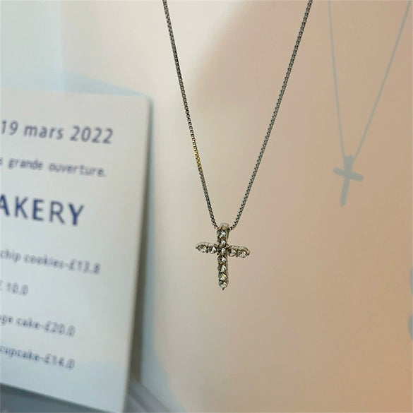 Unisex Stainless Steel Cross And Star Pendant Collarbone Necklace With Irregular Geometric Design And Enhanced Color Retention Finish