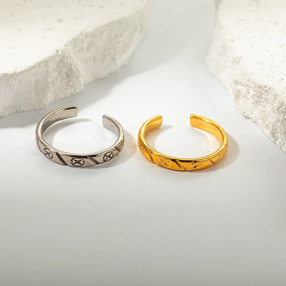 Unisex Stainless Steel Simple Geometric Ring With Electroplating Design