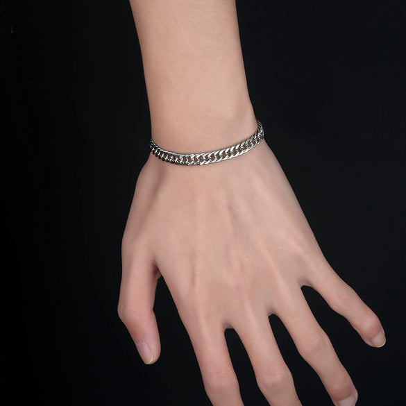 Unisex Titanium Steel Cuban Chain Bracelet With Ushaped Geometric Design And Electroplated Finish Wholesale