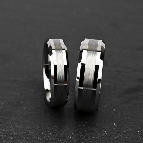 Unisex Tungsten Steel Couple Rings With Flat Chamfered Design And Sand Textured Center Real Gold Plated Geometric Wholesale Jewelry