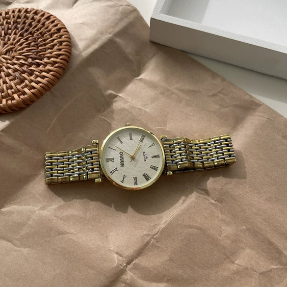 Universal Retro Style Alloy Belt Quartz Watch With Roman Round Dial And Ordinary Glass Mirror