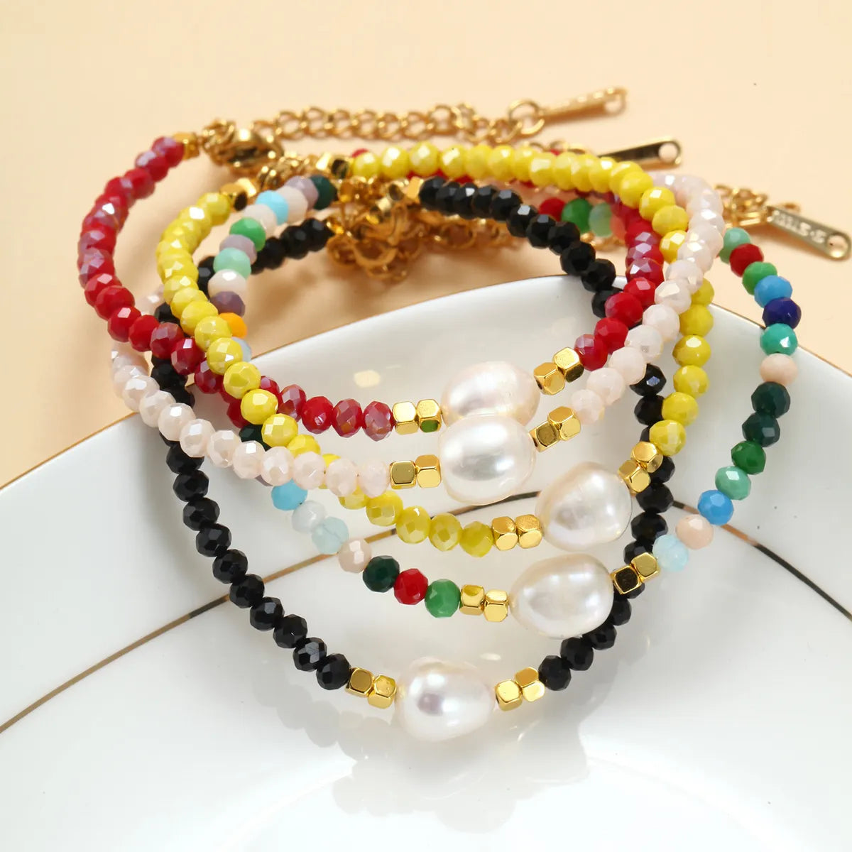 Vacation Colorful Artificial Crystal Freshwater Pearl Beaded Handmade Women'S Bracelets