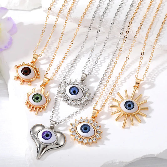 Vacation Funny Simple Style Sun Heart Shape Eye Alloy Inlay Rhinestones Women'S Pendant Necklace