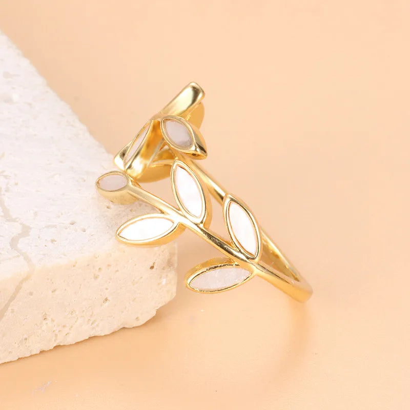 Copper Vacation Simple Style Inlay Leaves Resin Rings