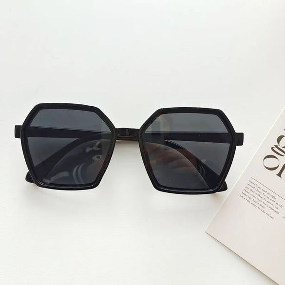 Vacation Solid Color Pc Resin Polygon Full Frame Women'S Sunglasses