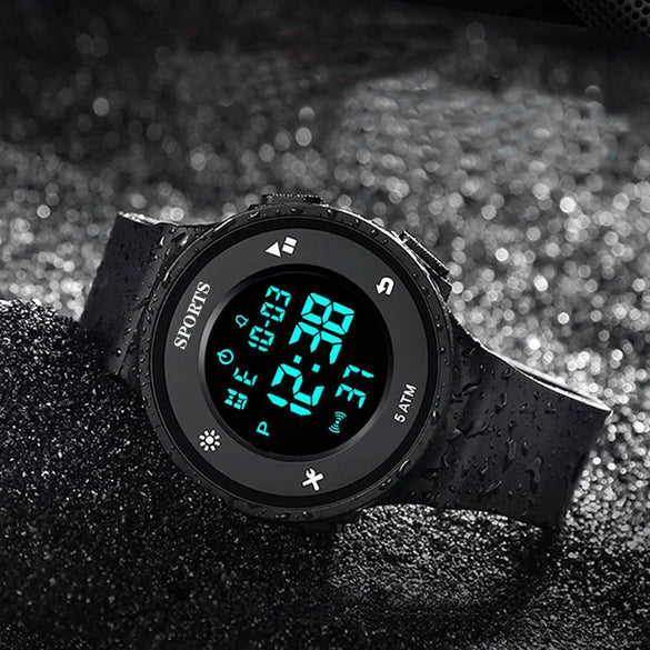 Versatile Luminous Sports Electronic Watch Alloy Case Silicone Strap Round Dial For Lovers