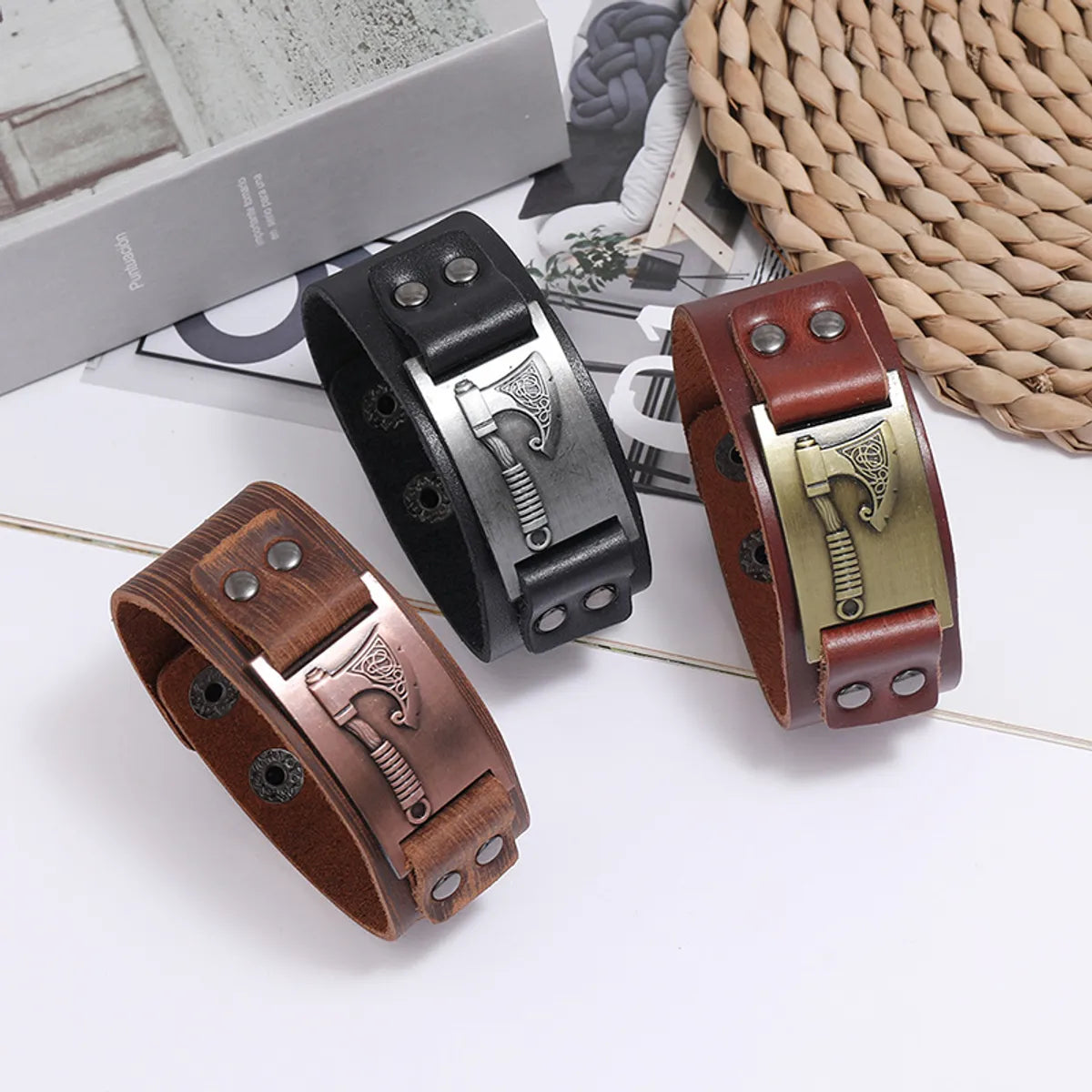 Fashion Geometric No Inlaid Unisex Bracelets