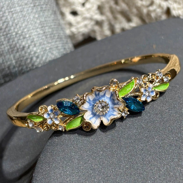 Vintage Enamel Flower Bracelet For Women Delicate Floral Jewelry With Sparkling Diamond Accents And Plated Finish