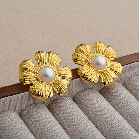 Vintage Exaggerated Geometric Flower Earrings For Women Electroplated Copper Statement Jewelry