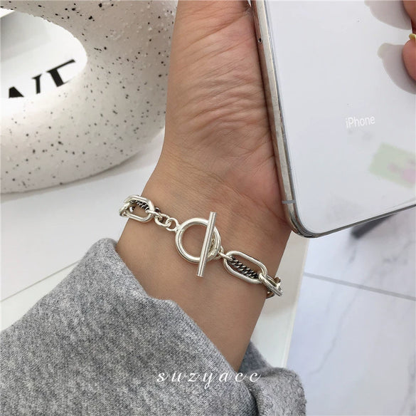 Vintage Geometric Portrait Chain Bracelet For Women And Men Alloy Electroplated Double Layer O Ring Buckle Bracelet
