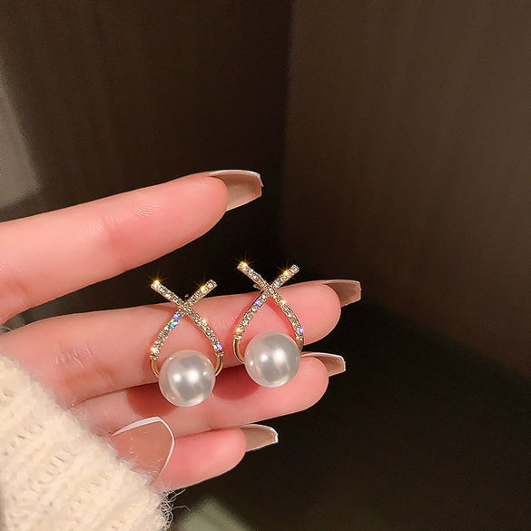 Vintage Gold Plated Silver Needle Earrings With Heart Flower Leaves Geometric Pattern And Dripping Oil Design For Women