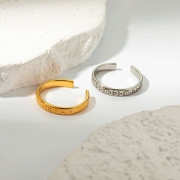 Vintage Printed Embossed Open Plain Stainless Steel Ring With Geometric Pattern And Electroplating For Men And Women