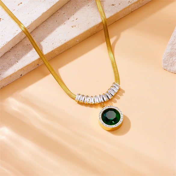 Vintage Round Diamondencrusted Emerald Pendant Stainless Steel Women's Jewelry Set With Electroplating Design Earrings Bracelet Necklace