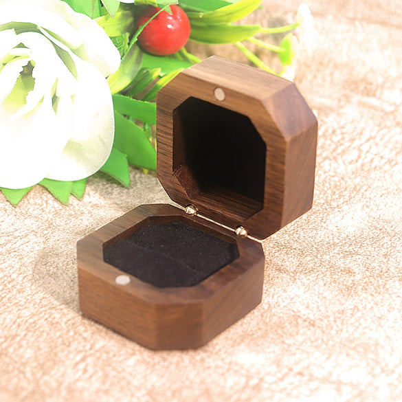 Vintage Solid Black Walnut Wood Jewelry Ring Box With Flannel Lining Square Carved Wooden Proposal Box For Women