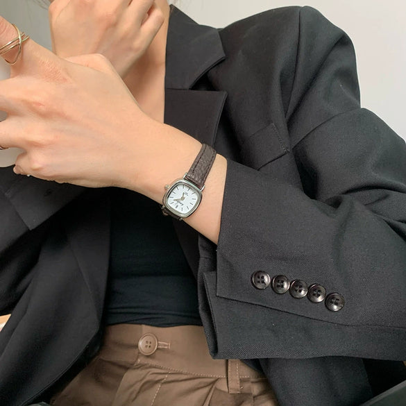 Vintage Square Alloy Women's Leisure Watch
