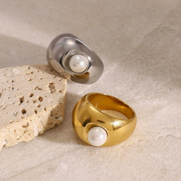 Vintage Stainless Steel Exaggerated Pearl Geometric Ring With Electroplating For Women