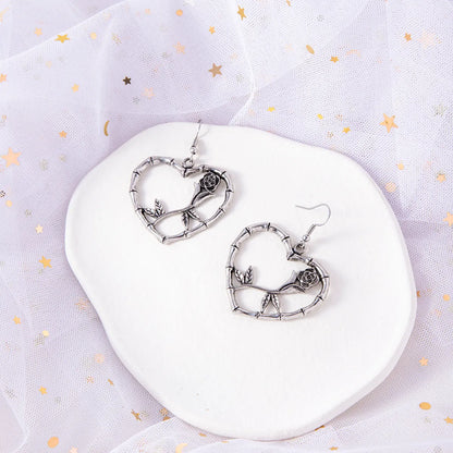 Vintage Style Heart Shape Rose Alloy Asymmetrical Earrings