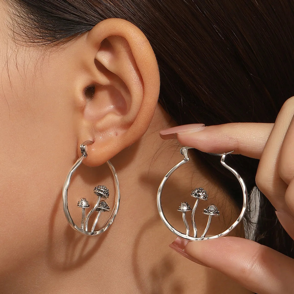 Vintage Style Mushroom Alloy Plating 14k Gold Plated Women's Hoop Earrings