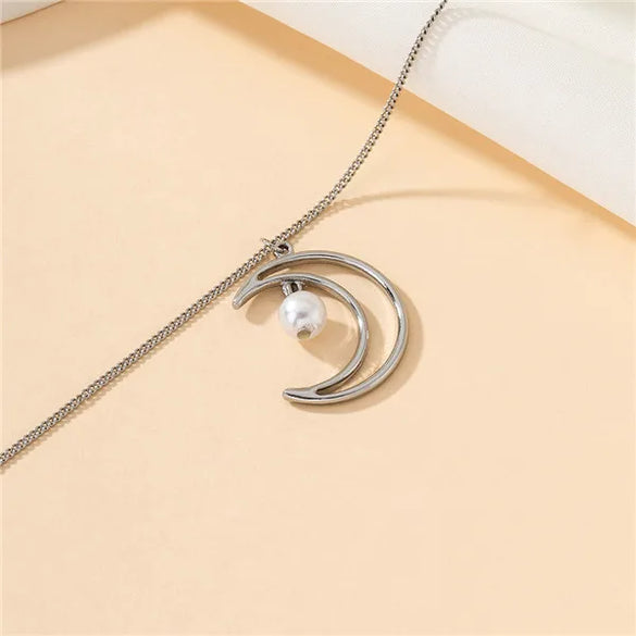 Vintage Style Simple Style Moon Pearl Arylic Alloy Wholesale Pendant Necklace