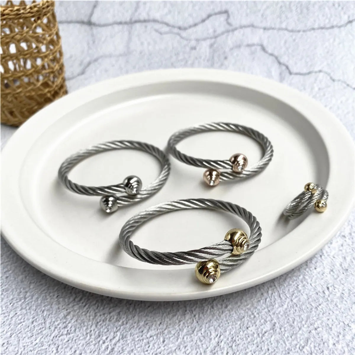 Vintage Style Spiral Stripe Stainless Steel Unisex Rings Bracelets