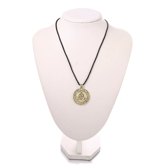 Vintage Triangle Knot Viking Pendant Necklace For Men Made Of Alloy With Electroplating On Snake Bone Chain