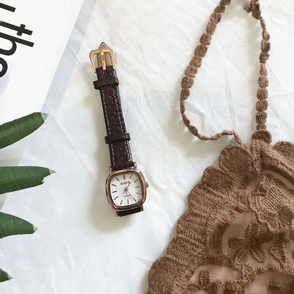 Watch Alloy Leather Square Retro Artistic Quartz