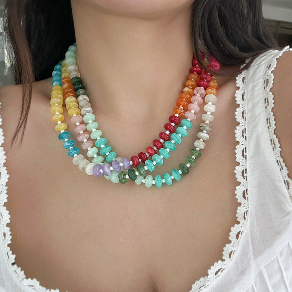 Wholesale Acrylic Beaded Geometric Style Handmade Clavicle Necklace With Metal Spring Buckle