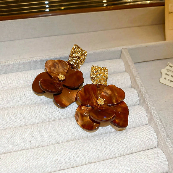Wholesale Acrylic Flower Geometric Pleated Earrings With Silver Needle And Electroplating For Women