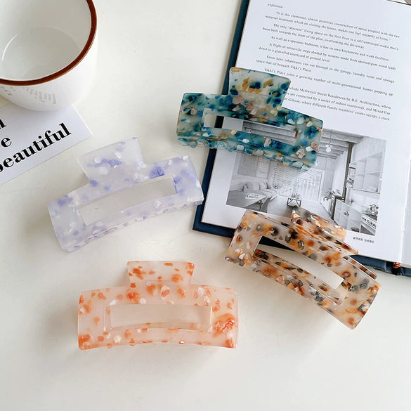 Wholesale Acrylic Hair Accessories For Girls Geometric Hair Clips And Grips For Autumn And Winter