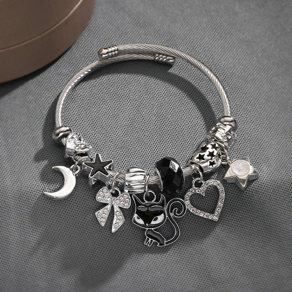 Wholesale Adjustable Beaded Jewelry Cartoon Character Zinc Alloy Electroplated Unisex Bracelet