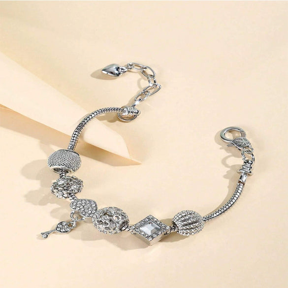 Wholesale Adjustable Electroplated Geometric Heartshaped And Rhombus Alloy Bracelet For Unisex