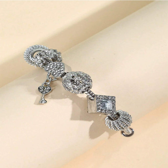 Wholesale Adjustable Electroplated Geometric Heartshaped And Rhombus Alloy Bracelet For Unisex