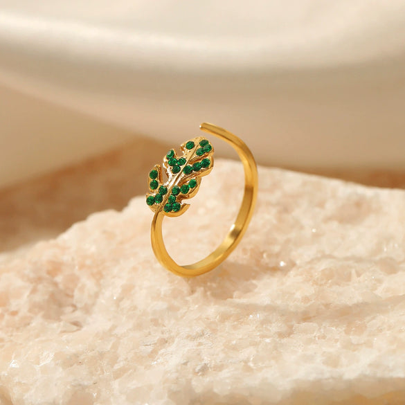 Wholesale Adjustable Green Diamond Flower Pattern Electroplated Stainless Steel Ring For Women