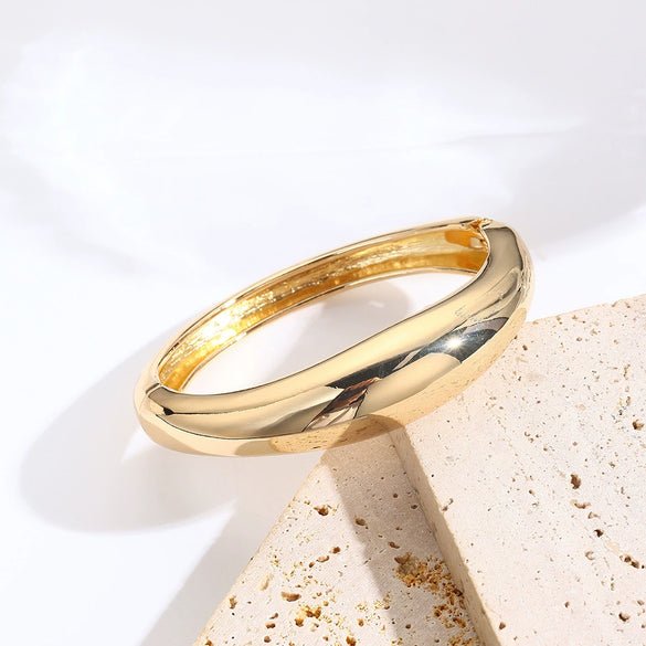 Wholesale Allmatch Open Alloy Bracelet Geometric Style Electroplated Unisex